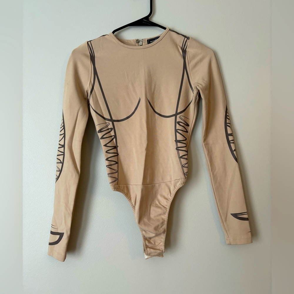 maniere de voir nude bodysuit